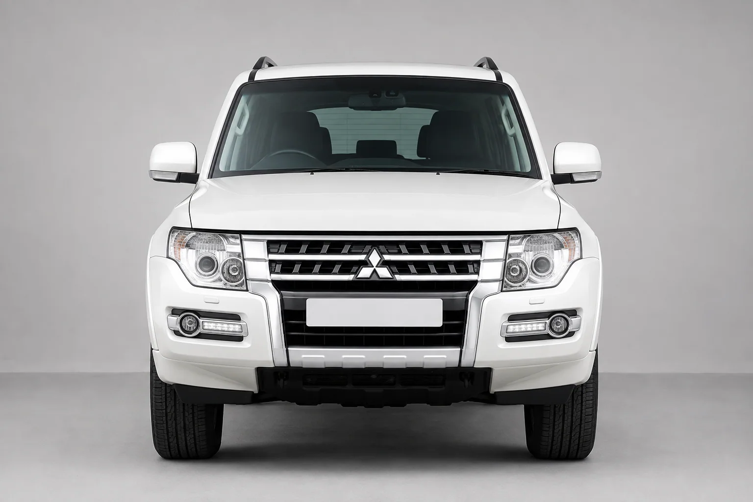 Pajero V6: Vista frontal